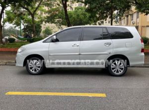 Xe Toyota Innova 2.0E 2015