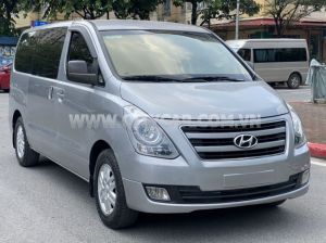 Xe Hyundai Grand Starex 2.4 MT 2016