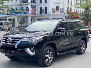 Xe Toyota Fortuner 2.4G 4x2 MT 2017