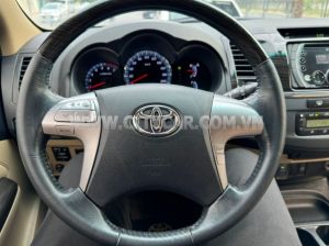 Xe Toyota Fortuner 2.7V 4x2 AT 2014