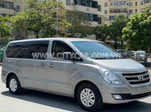 Xe Hyundai Grand Starex 2.5 MT 2016