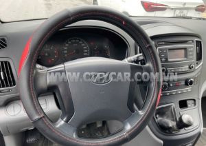 Xe Hyundai Grand Starex Van 2.5 MT 2016