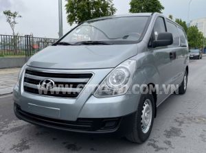 Xe Hyundai Grand Starex Van 2.5 MT 2016