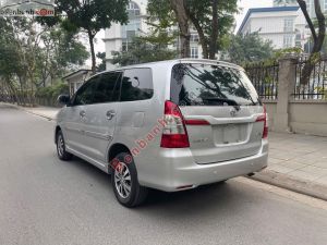 Xe Toyota Innova 2.0E 2015