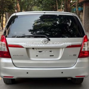 Xe Toyota Innova 2.0G 2014