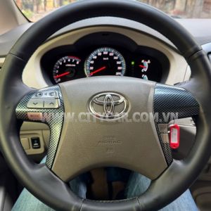 Xe Toyota Innova 2.0G 2014