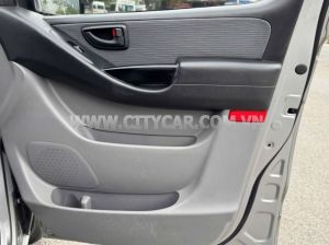 Xe Hyundai Grand Starex Van 2.5 MT 2015