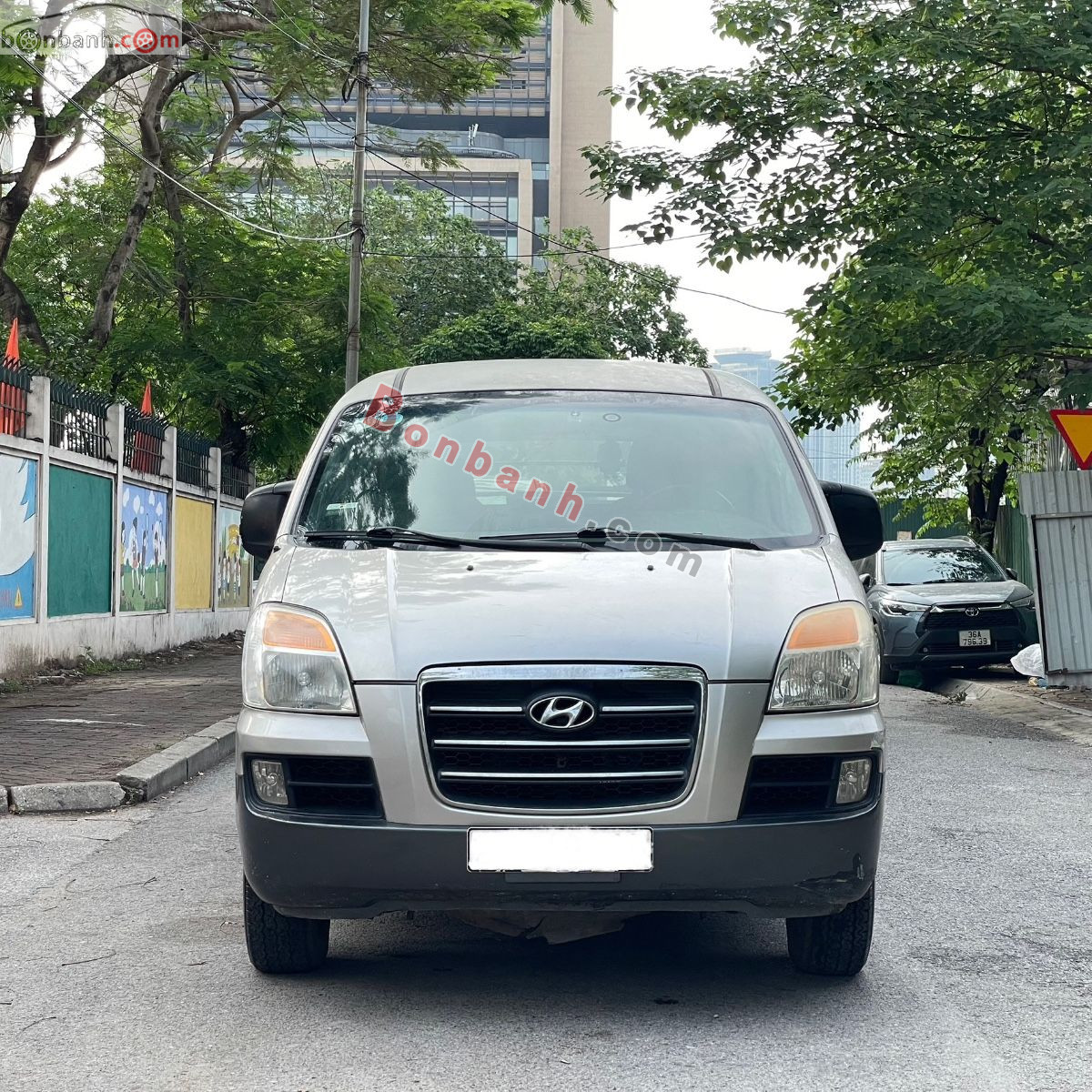 Hyundai Starex Van 2.5 MT 2006