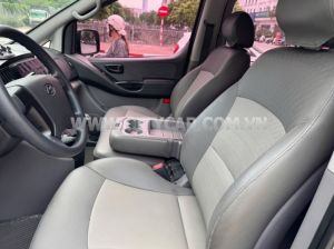 Xe Hyundai Grand Starex Van 2.5 MT 2017