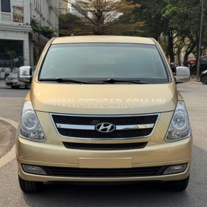 Xe Hyundai Grand Starex 2.5 MT 2012