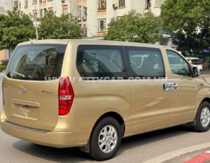 Xe Hyundai Grand Starex 2.5 MT 2012