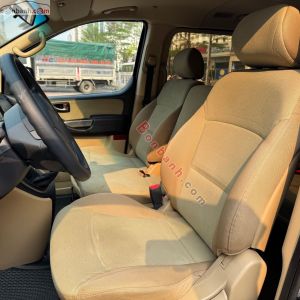 Xe Hyundai Grand Starex 2.5 MT 2017