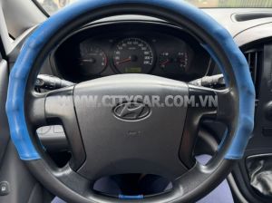 Xe Hyundai Grand Starex Van 2.4 MT 2015