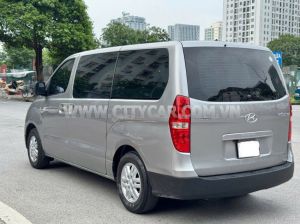 Xe Hyundai Grand Starex 2.5 MT 2016