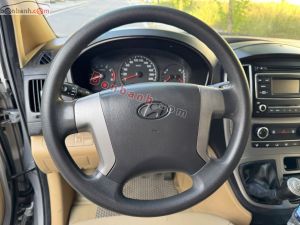 Xe Hyundai Grand Starex 2.4 MT 2016