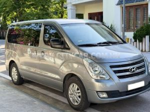 Xe Hyundai Grand Starex 2.4 MT 2016