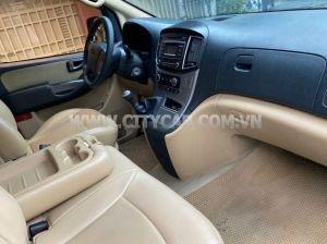 Xe Hyundai Grand Starex 2.4 MT 2016