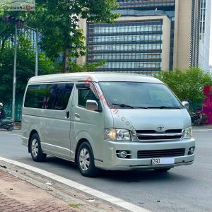 Xe Toyota Hiace van 5 chỗ 2.7L 2008