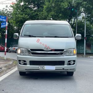 Xe Toyota Hiace van 5 chỗ 2.7L 2008