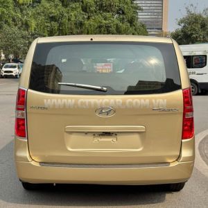 Xe Hyundai Grand Starex 2.5 MT 2012