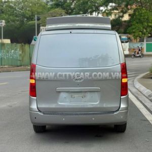 Xe Hyundai Grand Starex Van 2.5 AT 2010