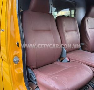Xe Toyota Hiace 2.5 2008