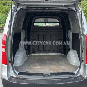 Xe Hyundai Grand Starex Van 2.5 MT 2016