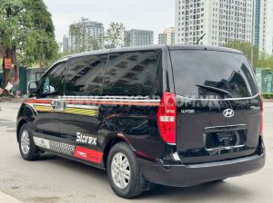 Xe Hyundai Grand Starex 2.5 MT 2016
