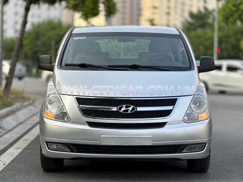 Hyundai Grand Starex 2.5 MT 2008
