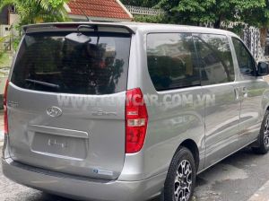 Xe Hyundai Grand Starex 2.4 AT 2016