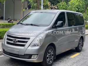 Xe Hyundai Grand Starex 2.4 AT 2016