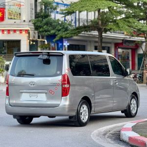 Xe Hyundai Grand Starex 2.4 AT 2016