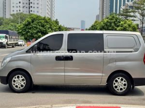 Xe Hyundai Grand Starex Van 2.5 MT 2015