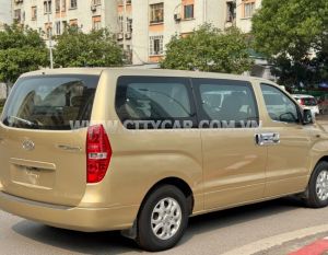 Xe Hyundai Grand Starex 2.5 MT 2012