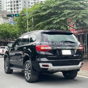 Xe Ford Everest Titanium 2.0L 4x4 AT 2021
