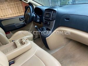 Xe Hyundai Grand Starex 2.4 MT 2016