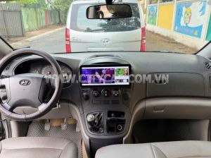 Xe Hyundai Grand Starex Van 2.5 MT 2015