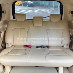 Xe Hyundai Grand Starex 2.5 MT 2016