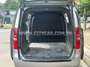 Xe Hyundai Grand Starex Van 2.5 MT 2011