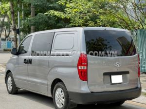Xe Hyundai Grand Starex Van 2.5 MT 2016