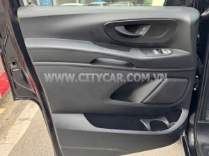 Xe Mercedes Benz Vito Tourer 121 2016
