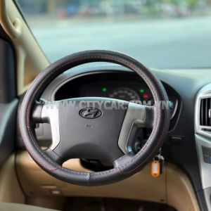 Xe Hyundai Grand Starex 2.5 MT 2016