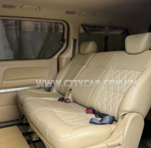 Xe Hyundai Grand Starex 2.5 MT 2016