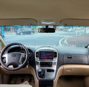 Xe Hyundai Grand Starex 2.5 MT 2016