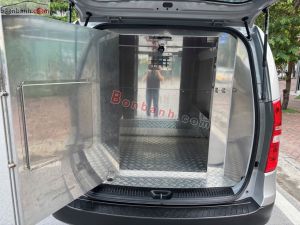Xe Hyundai Grand Starex Van 2.4 MT 2016