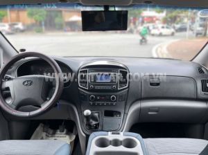 Xe Hyundai Grand Starex Van 2.4 MT 2016