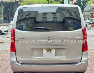 Xe Hyundai Grand Starex 2.5 MT 2016