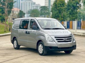 Xe Hyundai Grand Starex Van 2.5 MT 2016