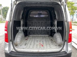 Xe Hyundai Grand Starex Van 2.5 MT 2016