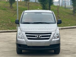 Xe Hyundai Grand Starex Van 2.5 MT 2016